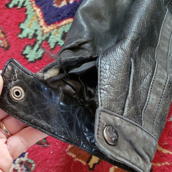 Men's Black Military Style Leather Jacket - Picture 4 of 13